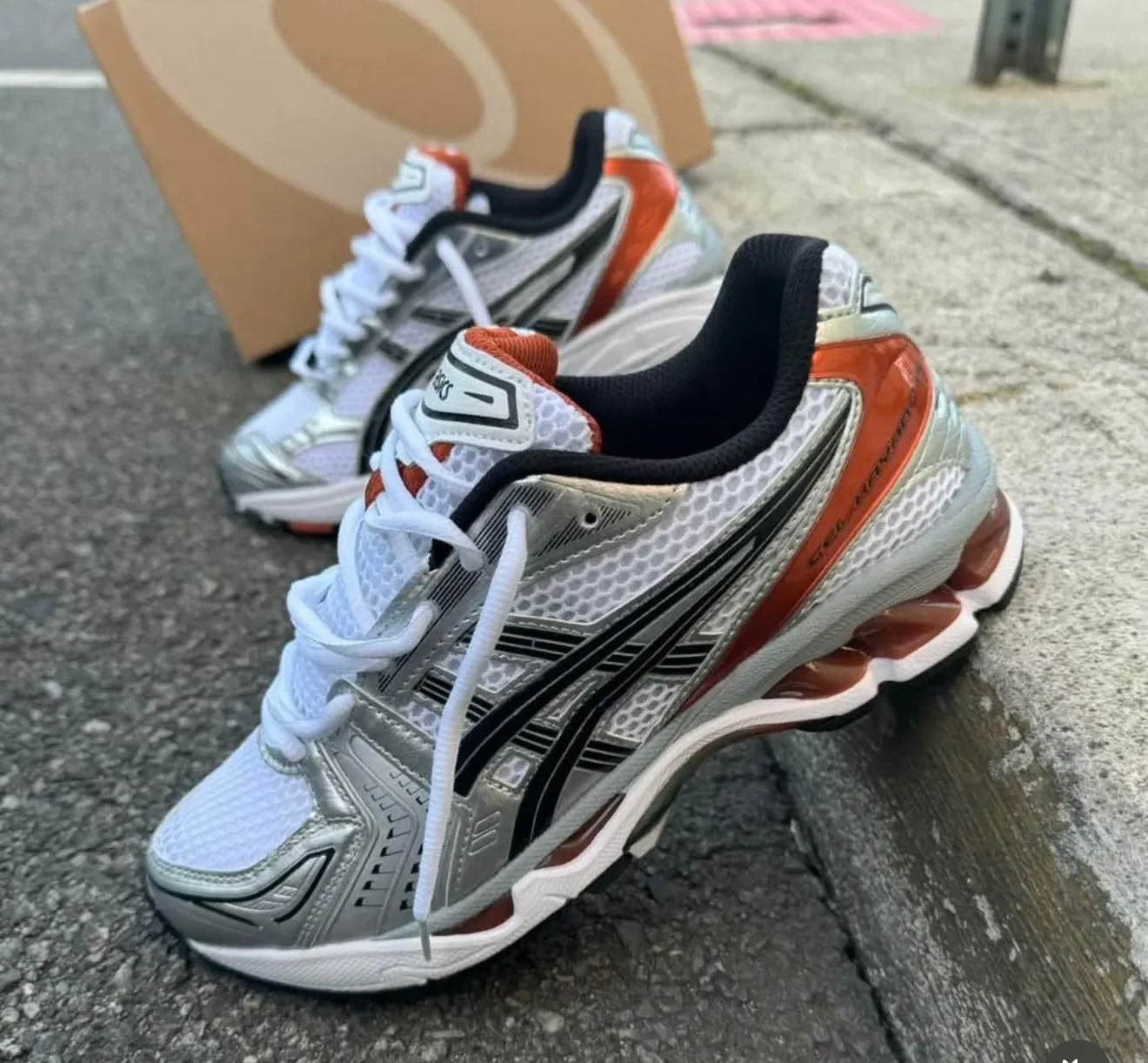 ASICS PLATA NARANJA