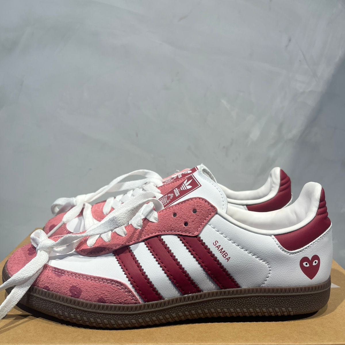 ADIDAS SAMBA CORAZÓN ROSA