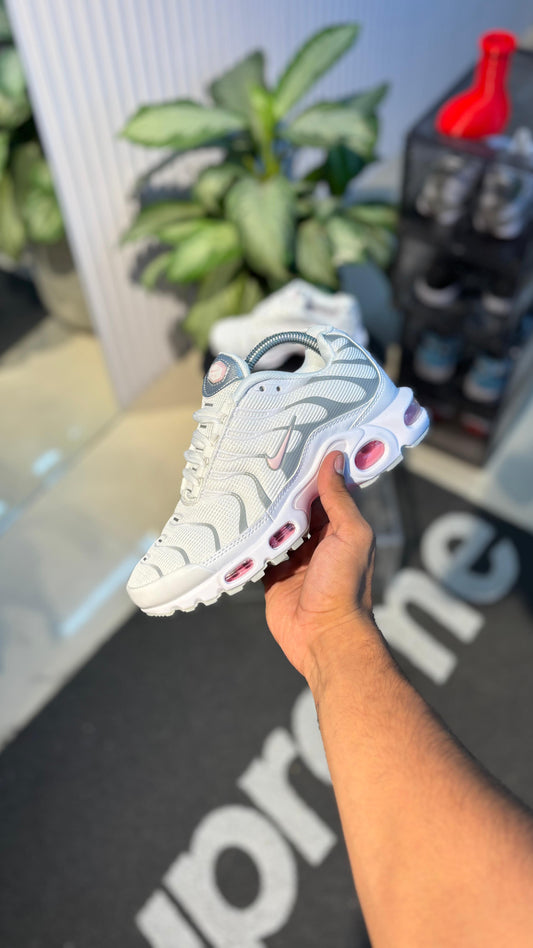 NIKE TN BLANCO ROSA