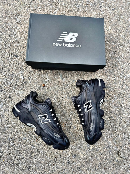 NEW BALANCE 1000 NEGRO
