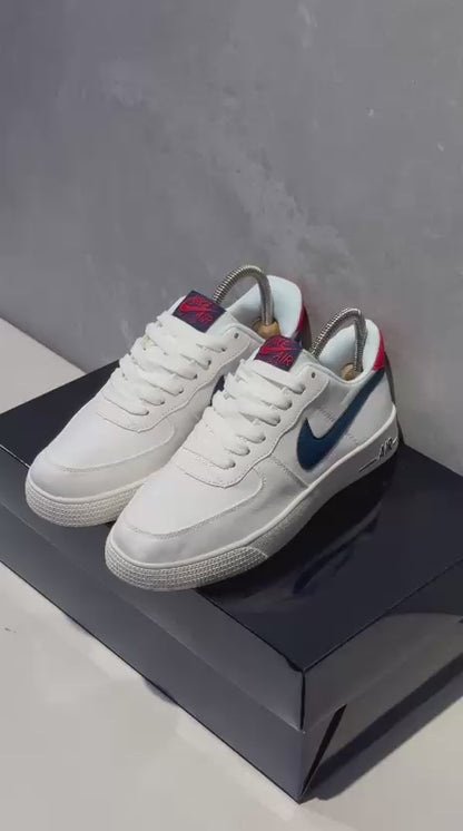 NIKE ZUKETO BLANCO AZUL