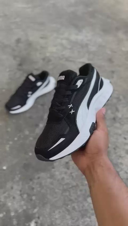 PUMA NEYMAR TELA NEGRO BLANCO