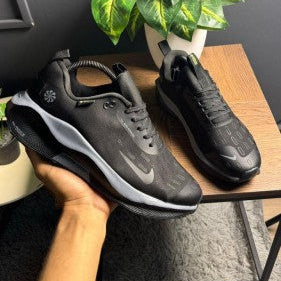 NIKE GORETEX NEGRO