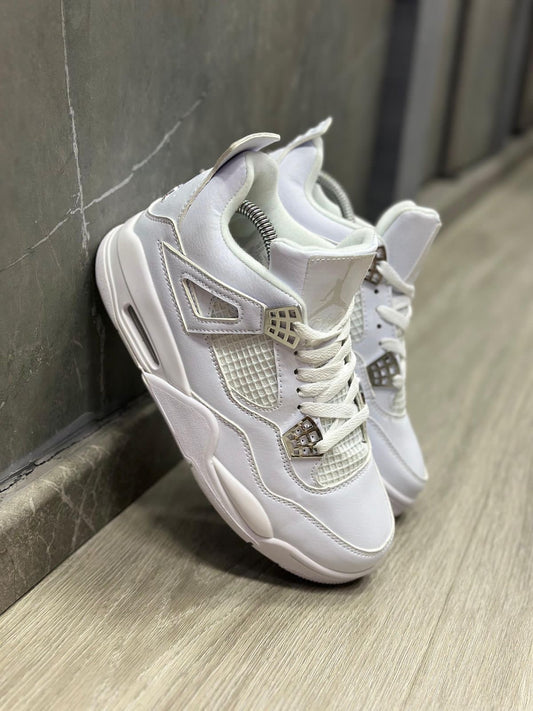 JORDAN RETRO 4 BLANCO PLATA